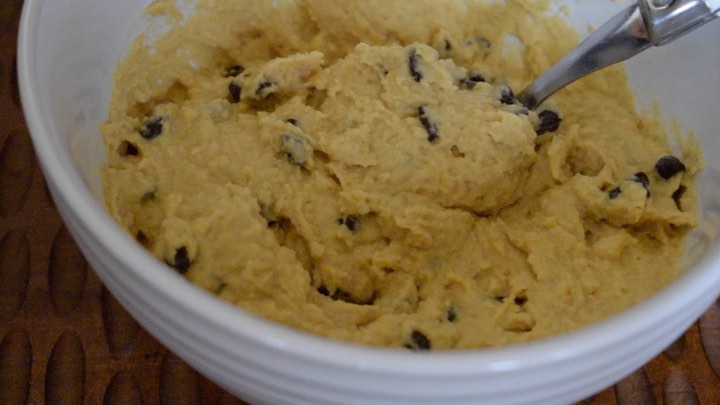 Easy 5-Ingredient Vegan Cookie Dough