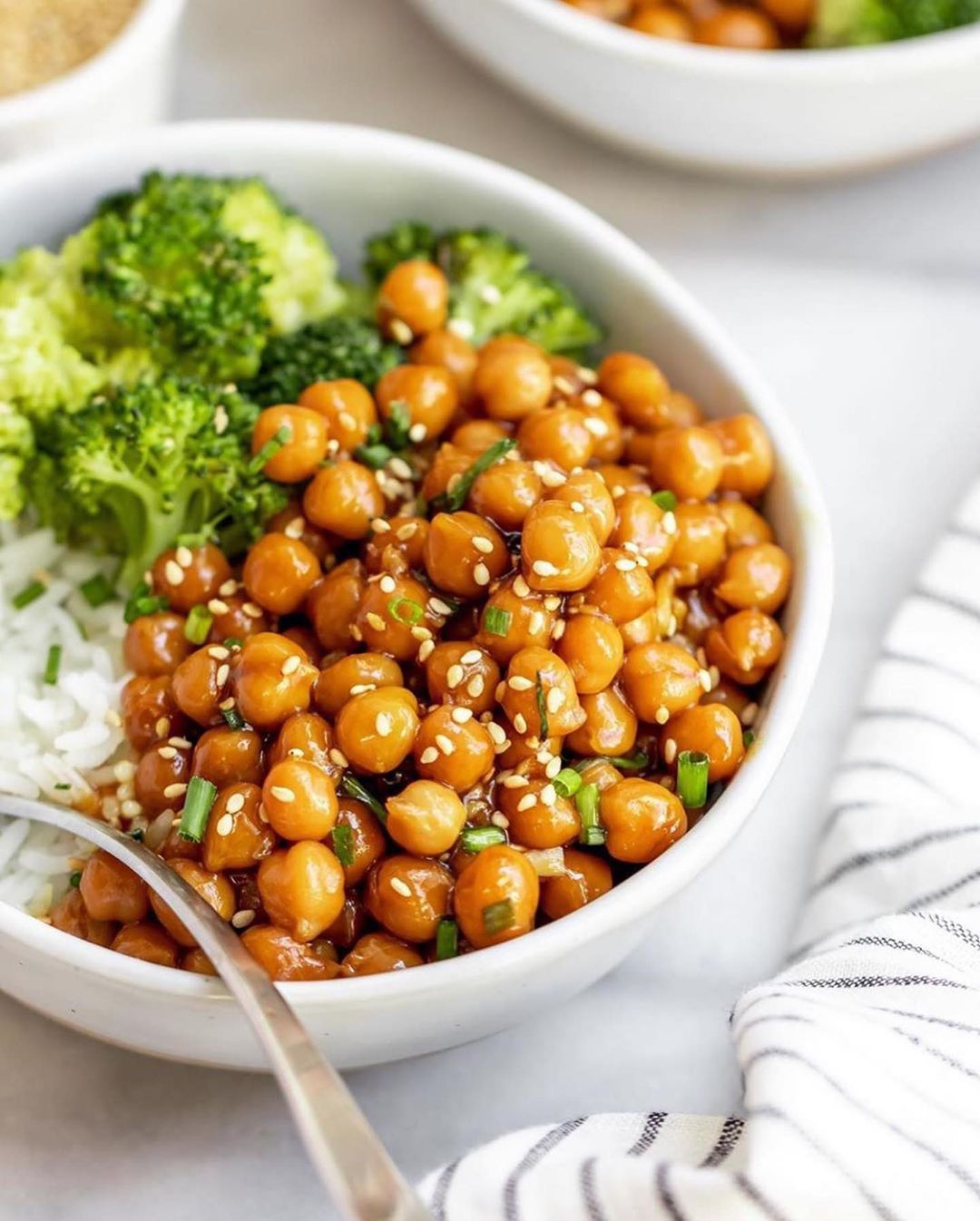 Vegan Sticky Sesame Chickpeas