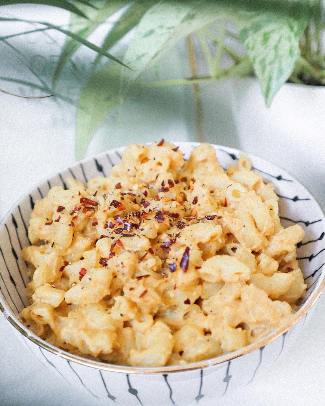 Easy Vegan Mac N Cheese