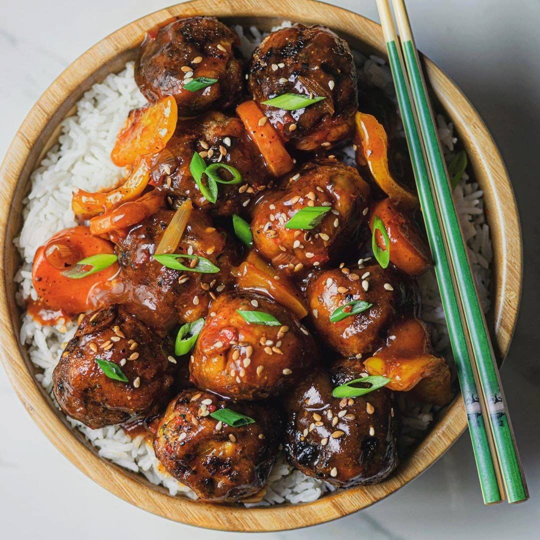 Tofu Balls with Sweet and Spicy Sauce