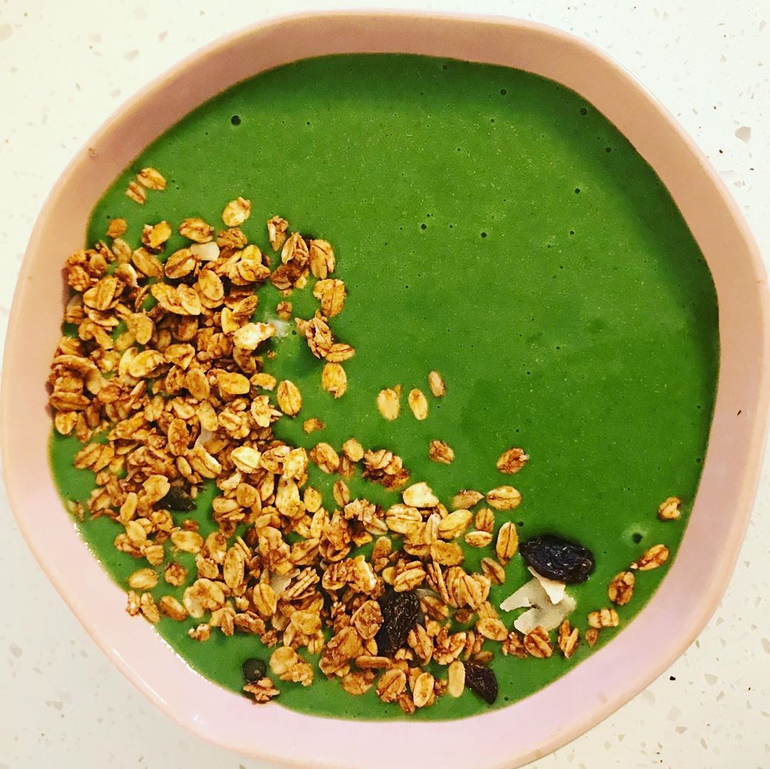 Matcha Smoothie Bowl