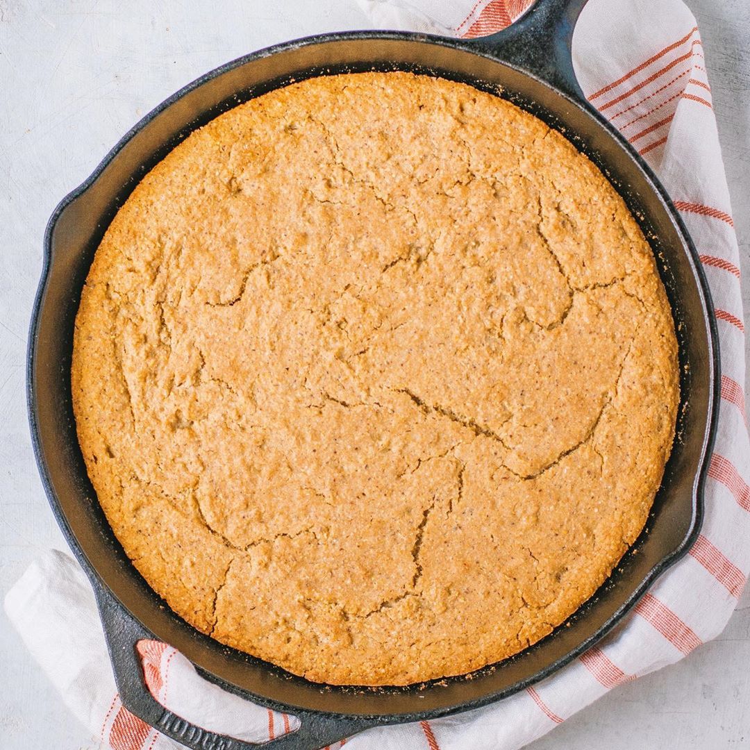 Vegan Skillet Cornbread