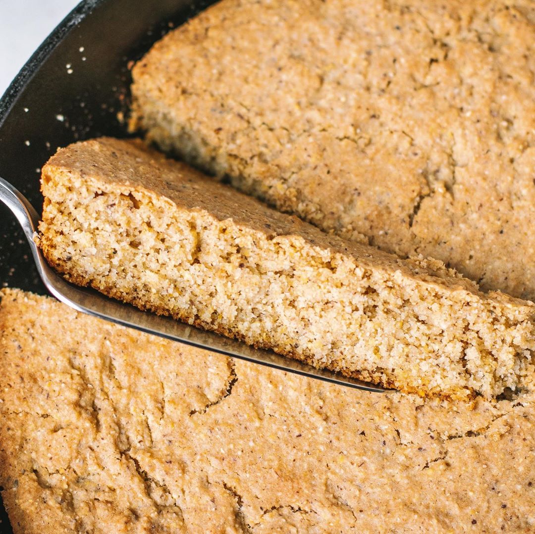 Vegan Skillet Cornbread