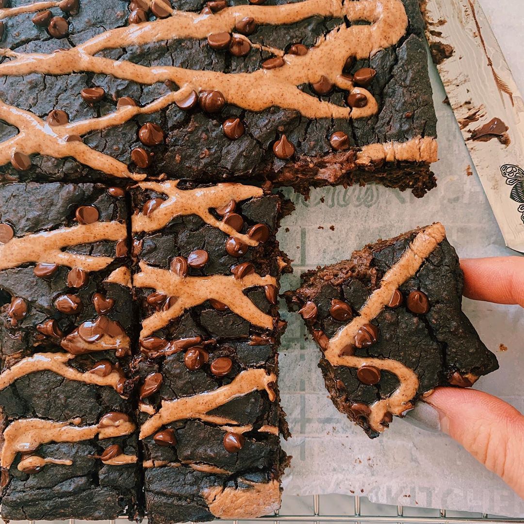 Gooey Vegan Black Bean Brownies