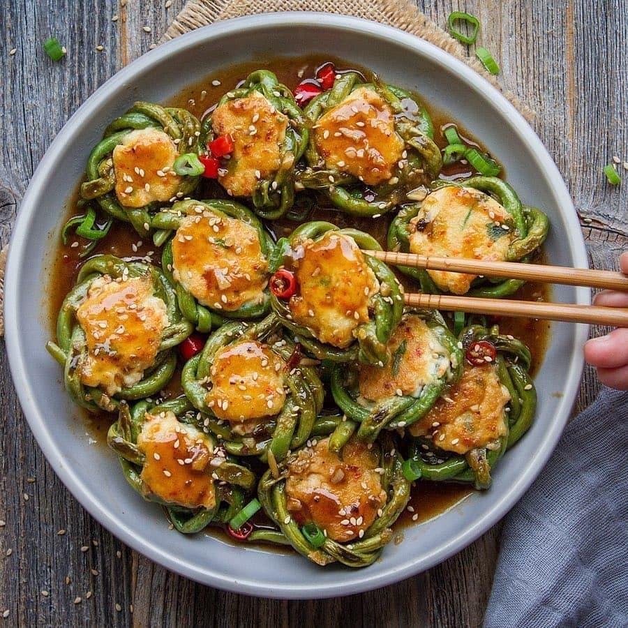 Stuffed Long Beans in Hot Bean Sauce