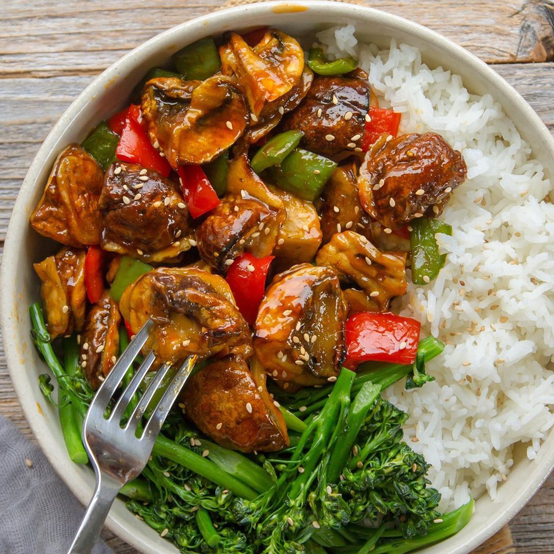 Maple Sriracha Mushrooms Bowl