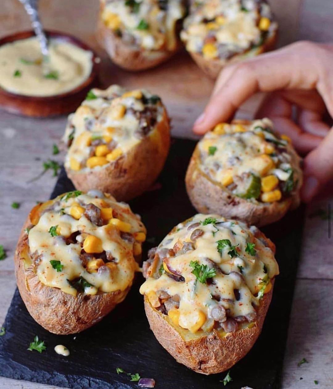 Stuffed Potato Skins ⠀