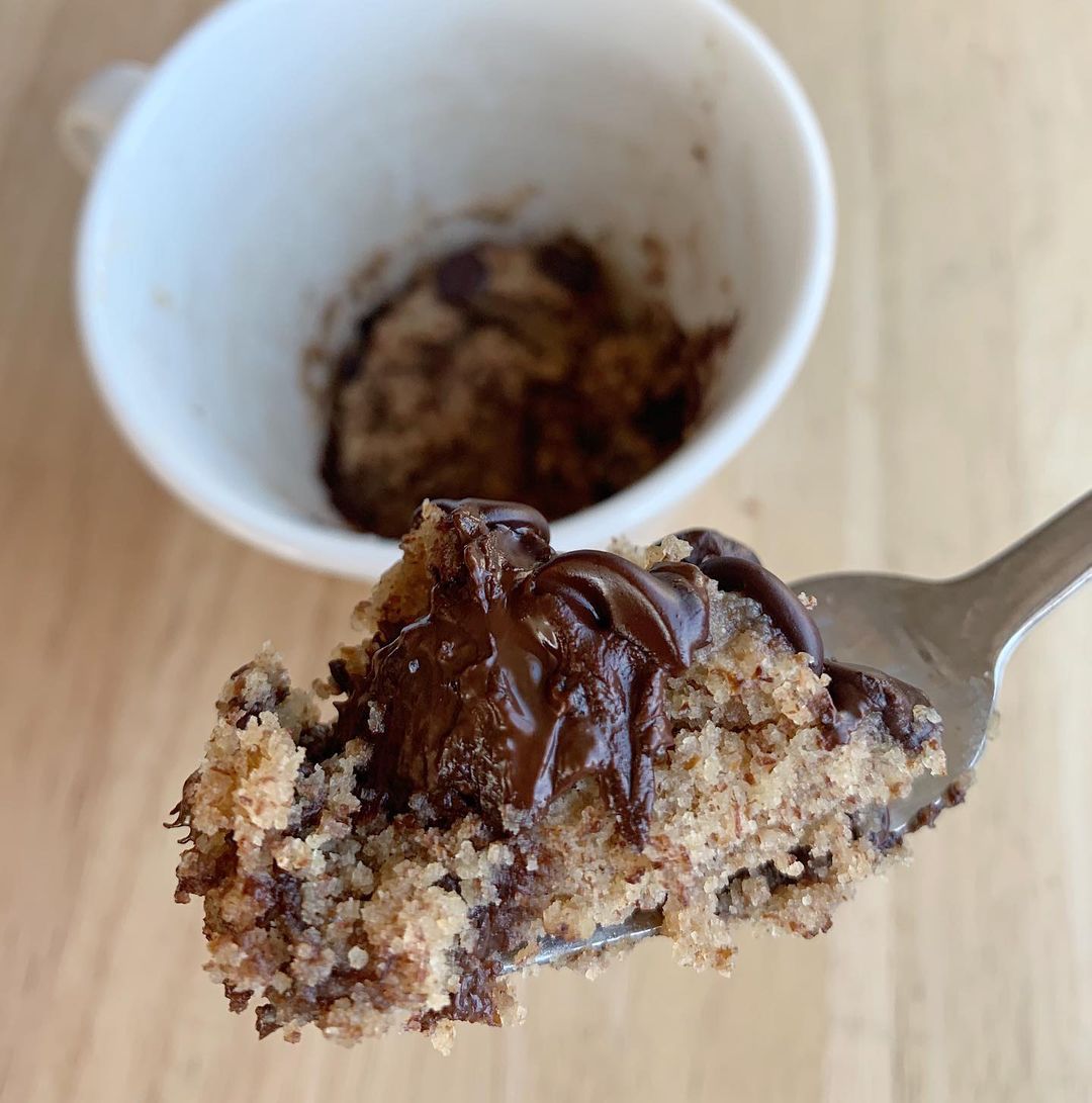 One Minute Chocolate Chip Mug Cake