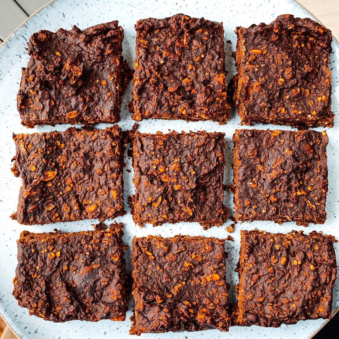 Baked Brownie Porridge Bars