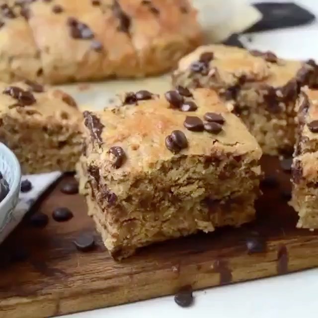 Banana Bread Blondies