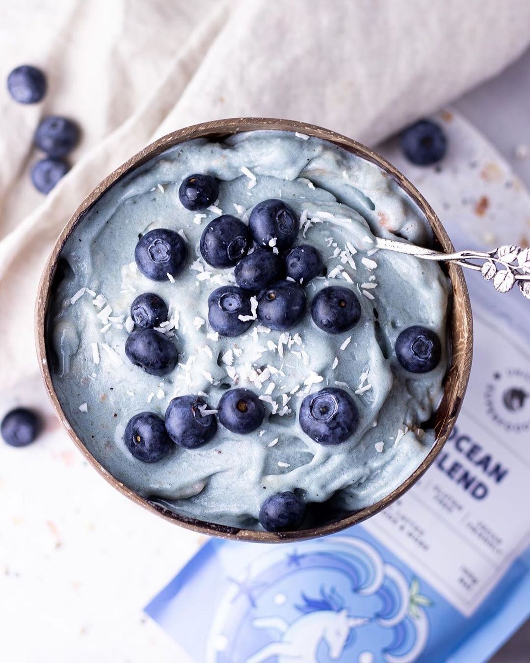 Ocean Blue Nicecream with Blueberries and Coconut Shreds