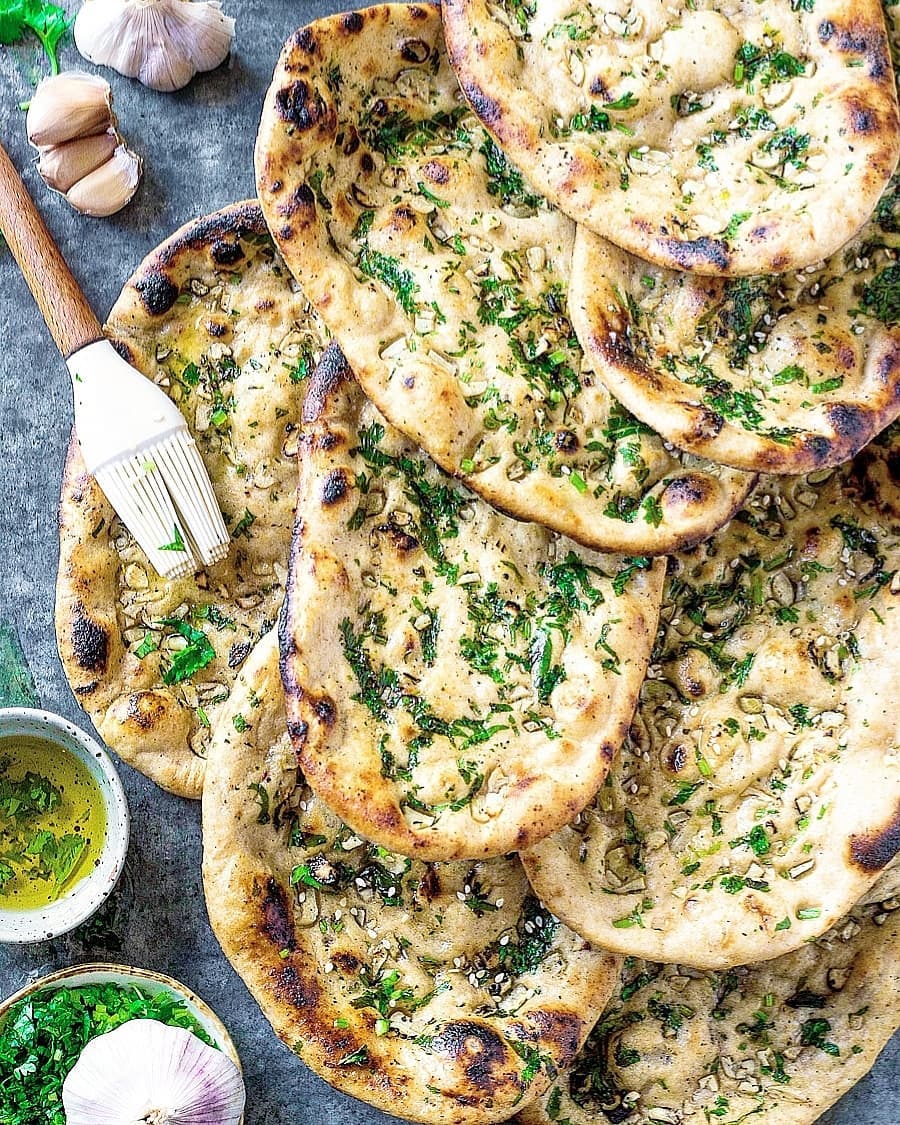 Tandoori Garlic Naan