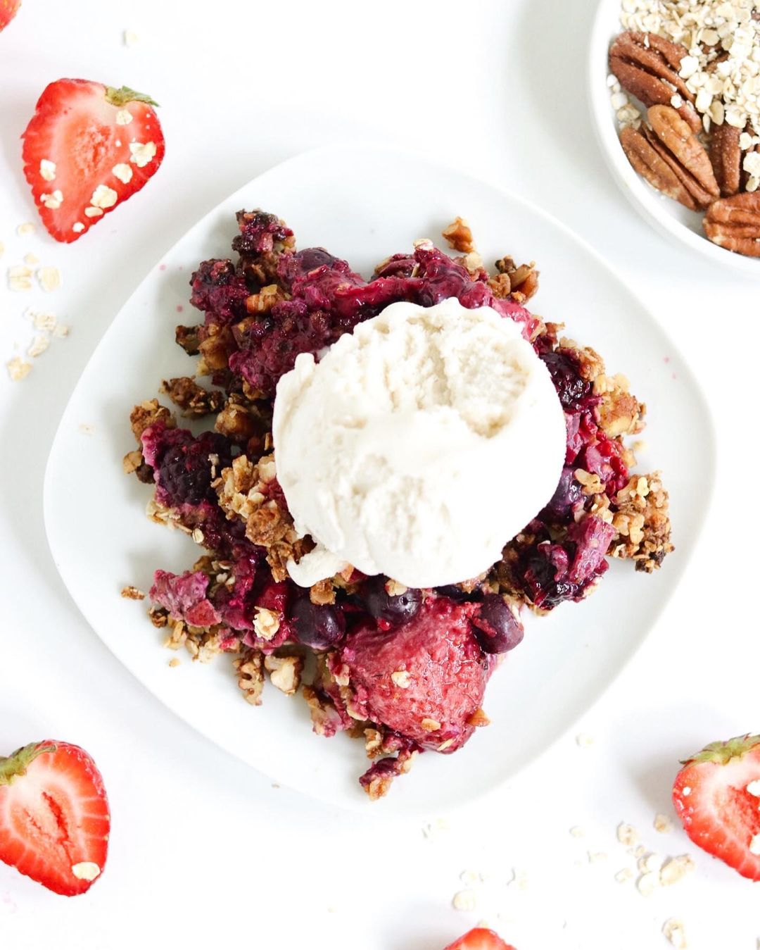 Berry Crumble + Vegan Vanilla Ice Cream