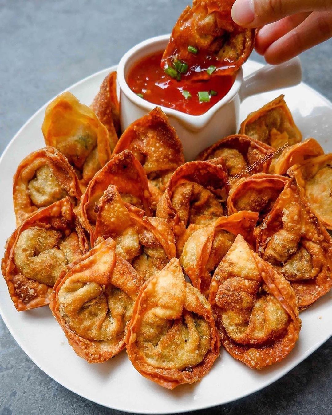 Crispy Curry Vegetable Wontons