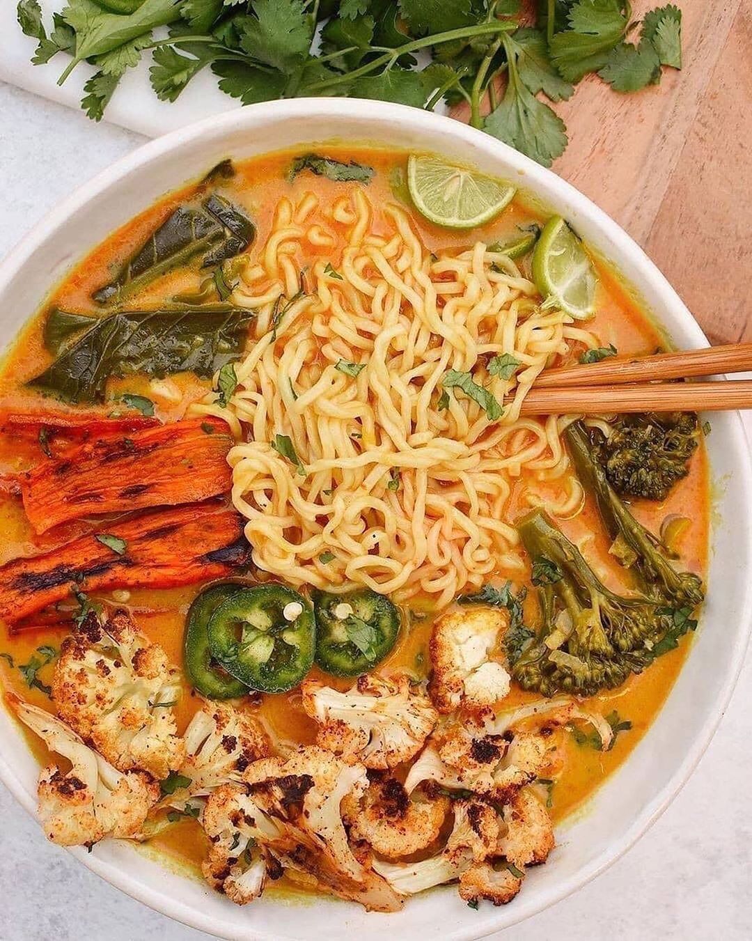 Spicy Creamy Curry Ramen