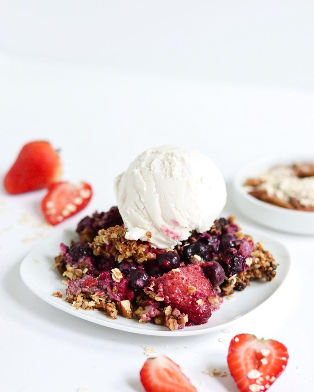 Berry Crumble + Vegan Vanilla Ice Cream