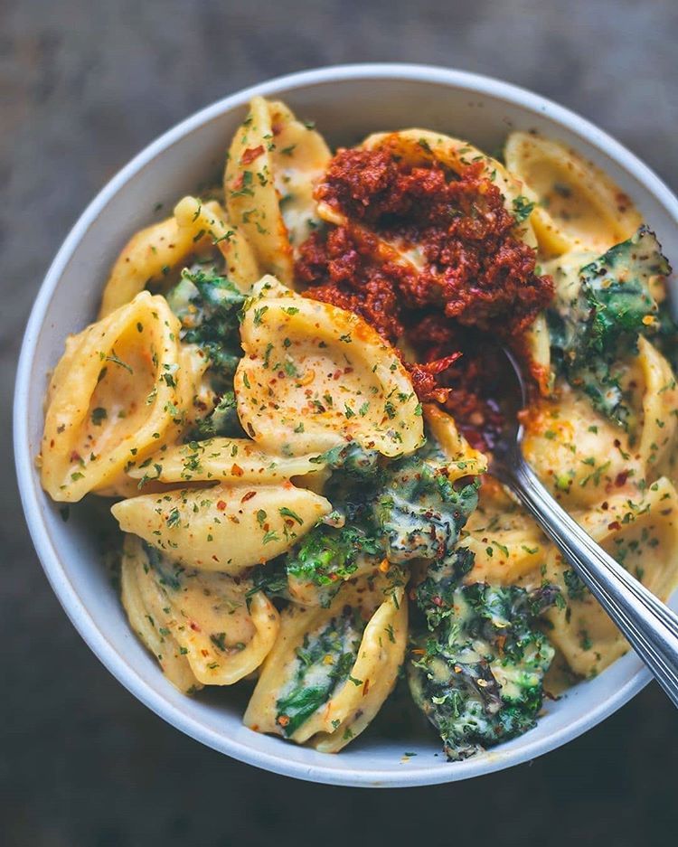 Creamy, Cheesy Pasta with a Sauce Made Mostly from Potatoes