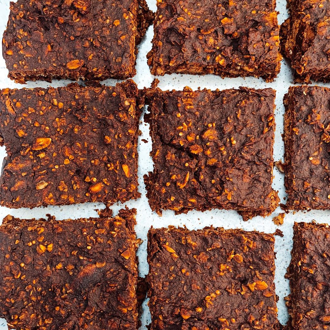 Baked Brownie Porridge Bars