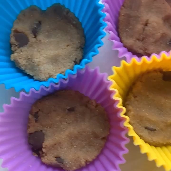 Raw Chocolate Cookie Dough Cups