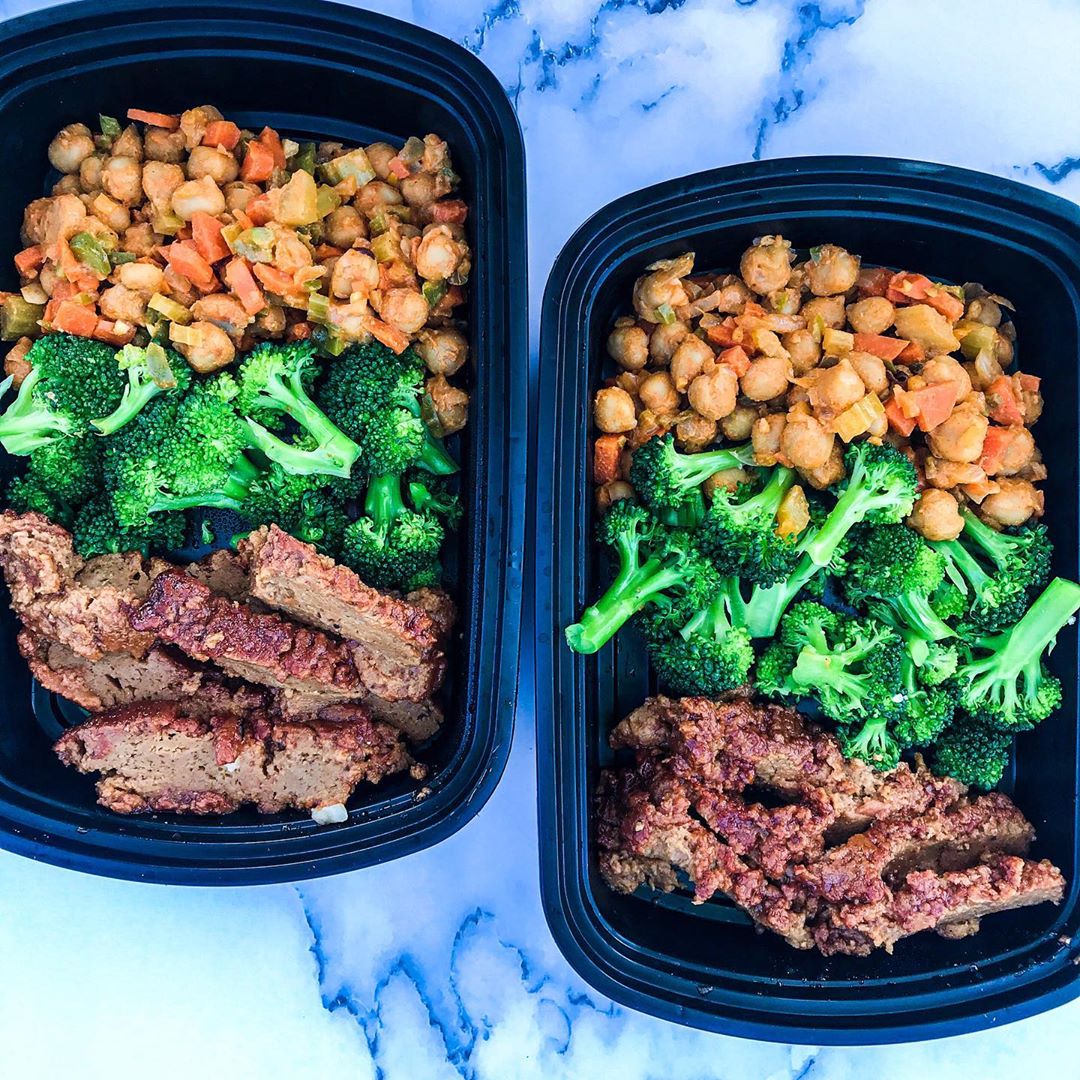 Buffalo Chickpeas, and Blanched Broccoli