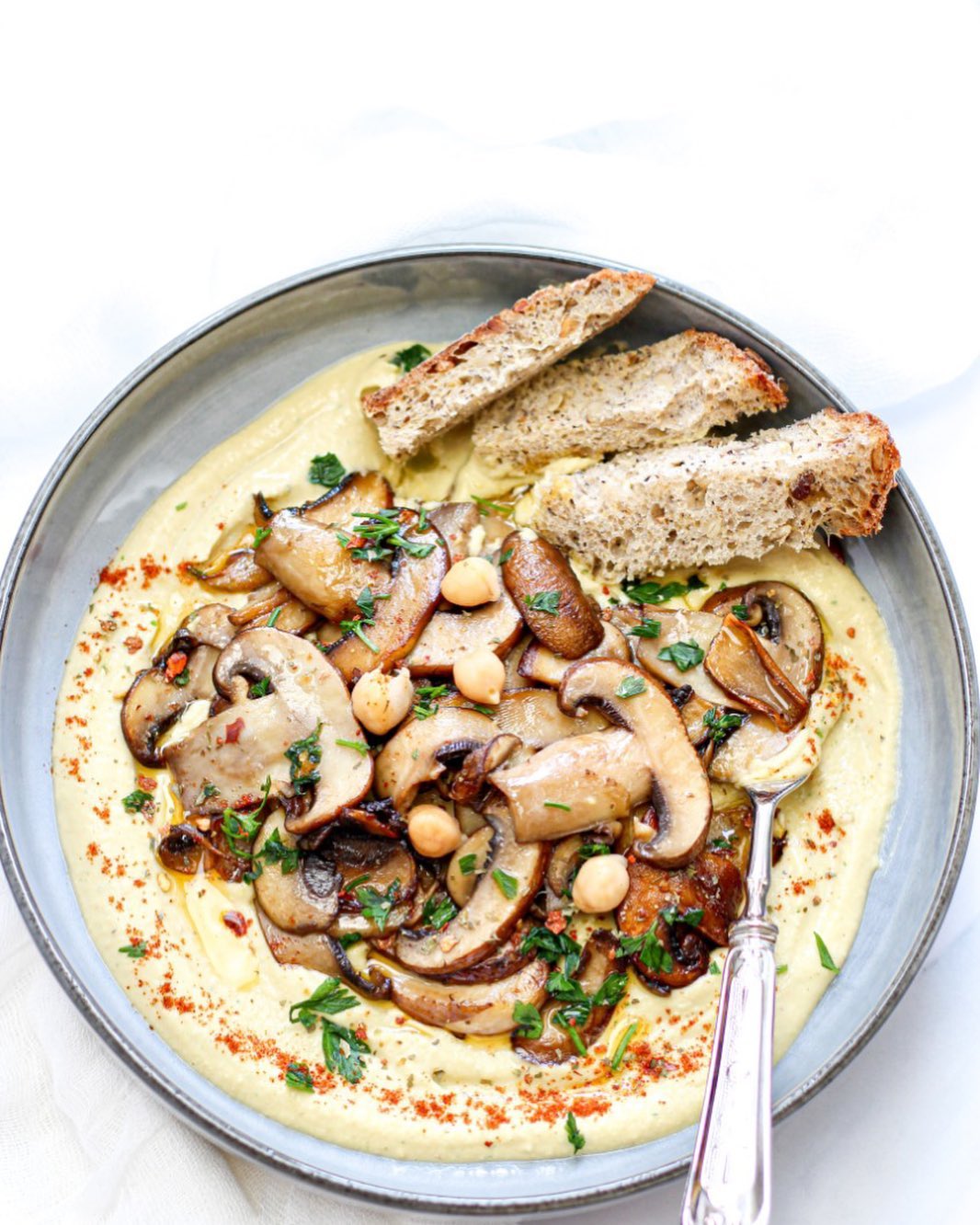 Hummus with Porcini Mushrooms