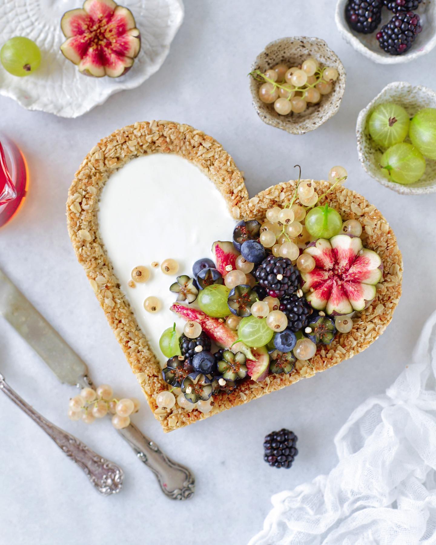 Hearty Breakfast Granola Fruit Tart