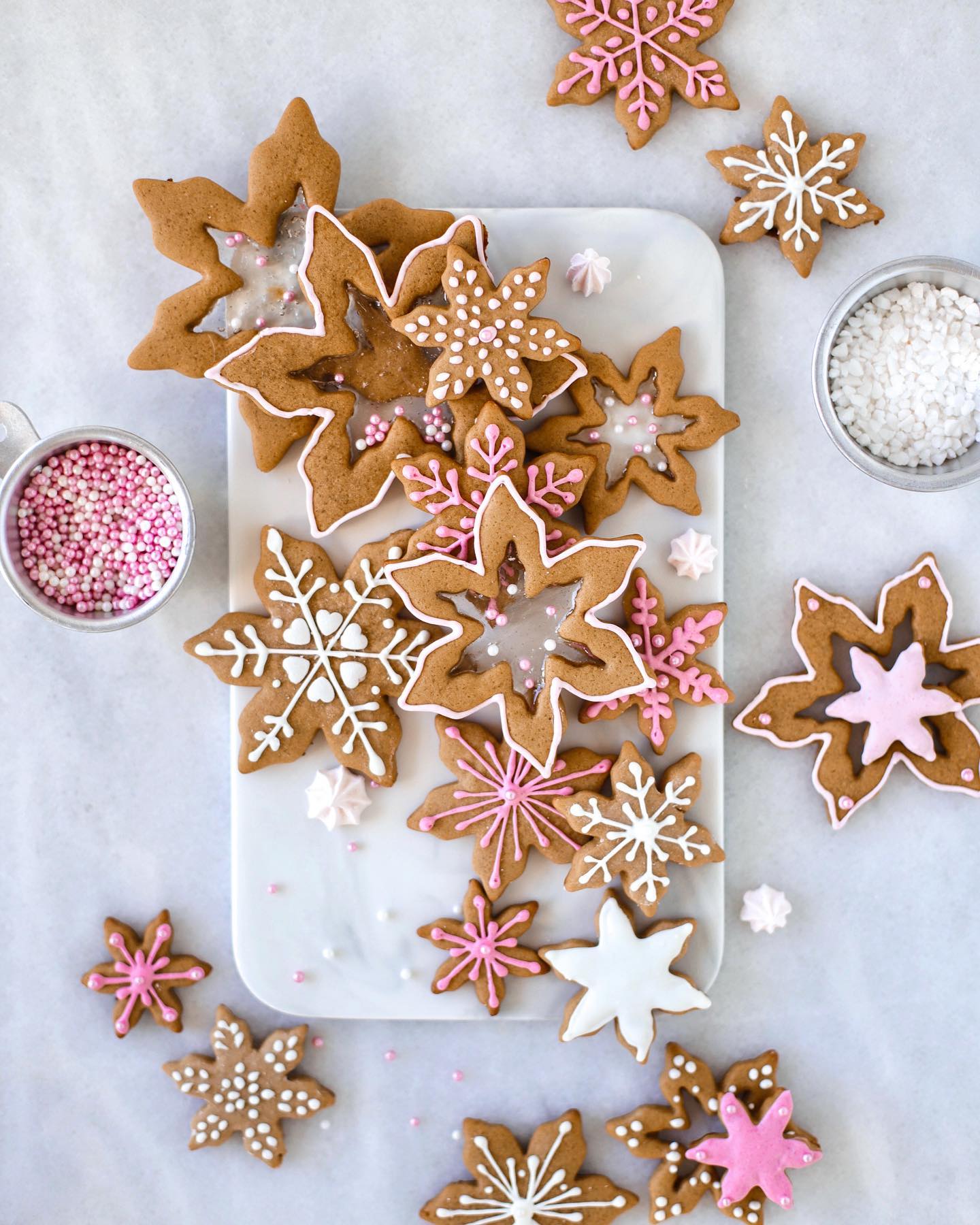 Christmas Gingerbread Snowflake Cookies