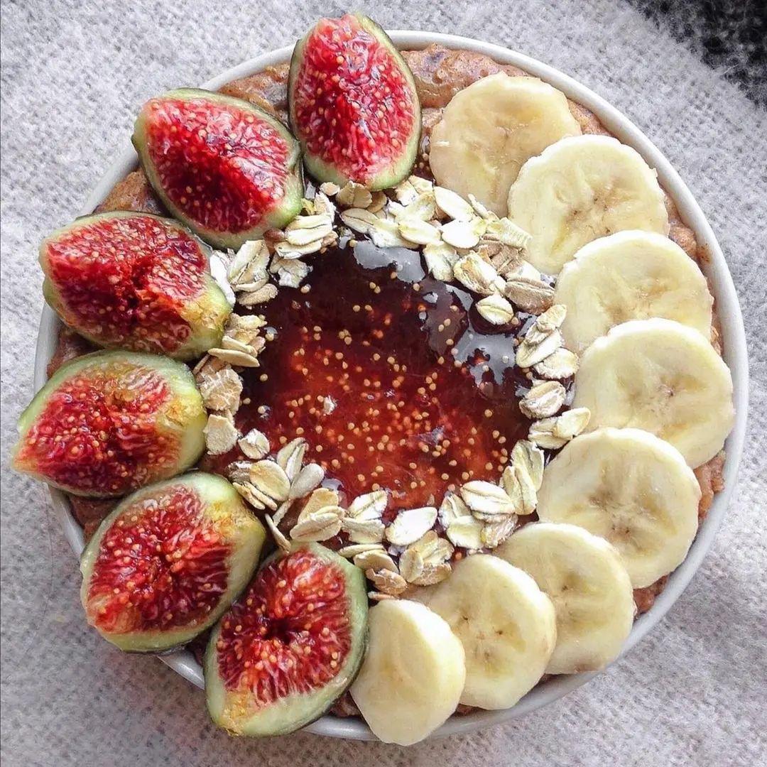 Double Fig and Banana Oatmeal