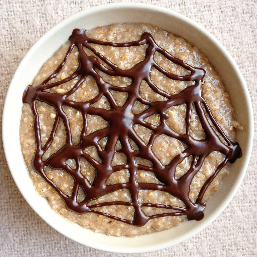 Chocolate Spiderweb Oatmeal