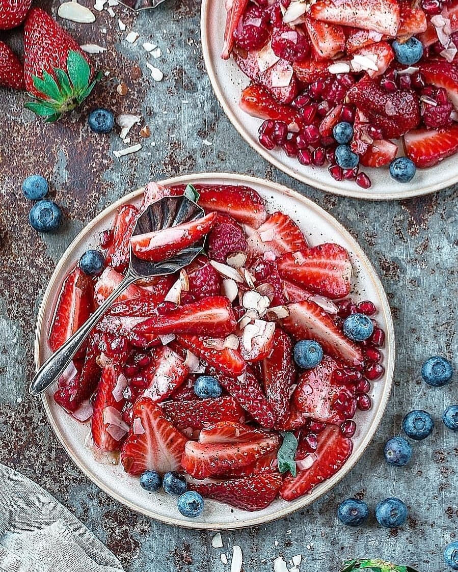 Fresh and Tangy Strawberry Salad