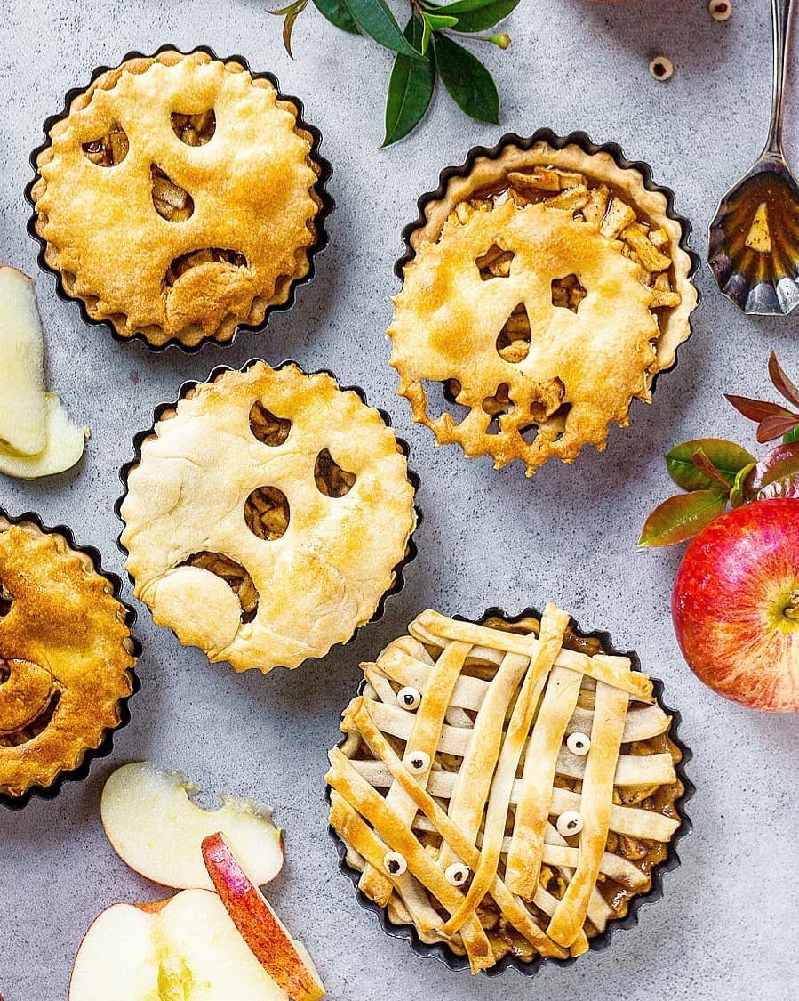 Non-Scary Halloween Apple Tarts