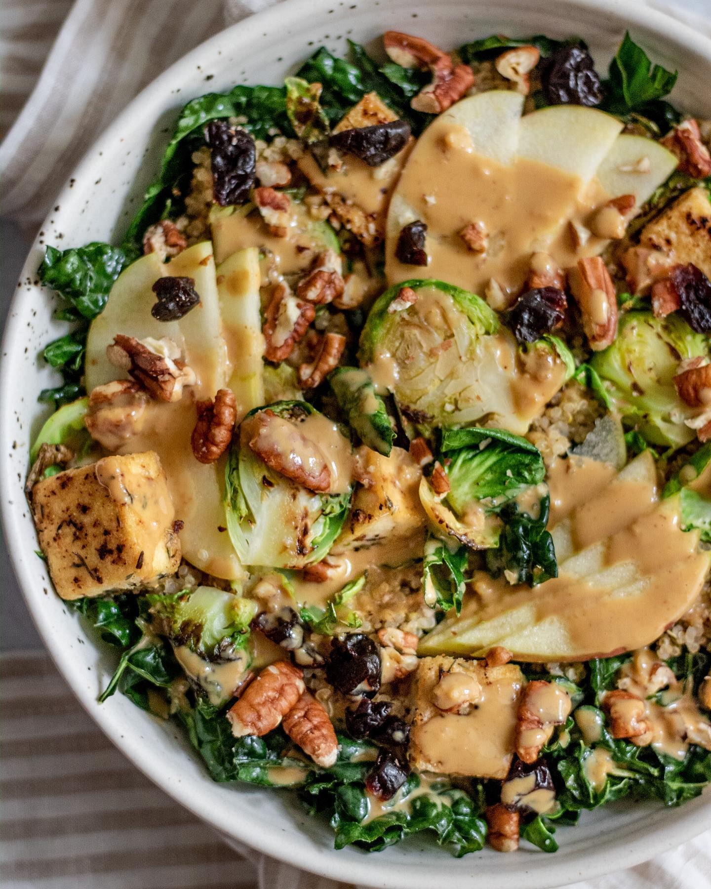 Chopped Kale Salad with Pan Seared Tofu and Miso Ginger Tahini Dressing 🥗