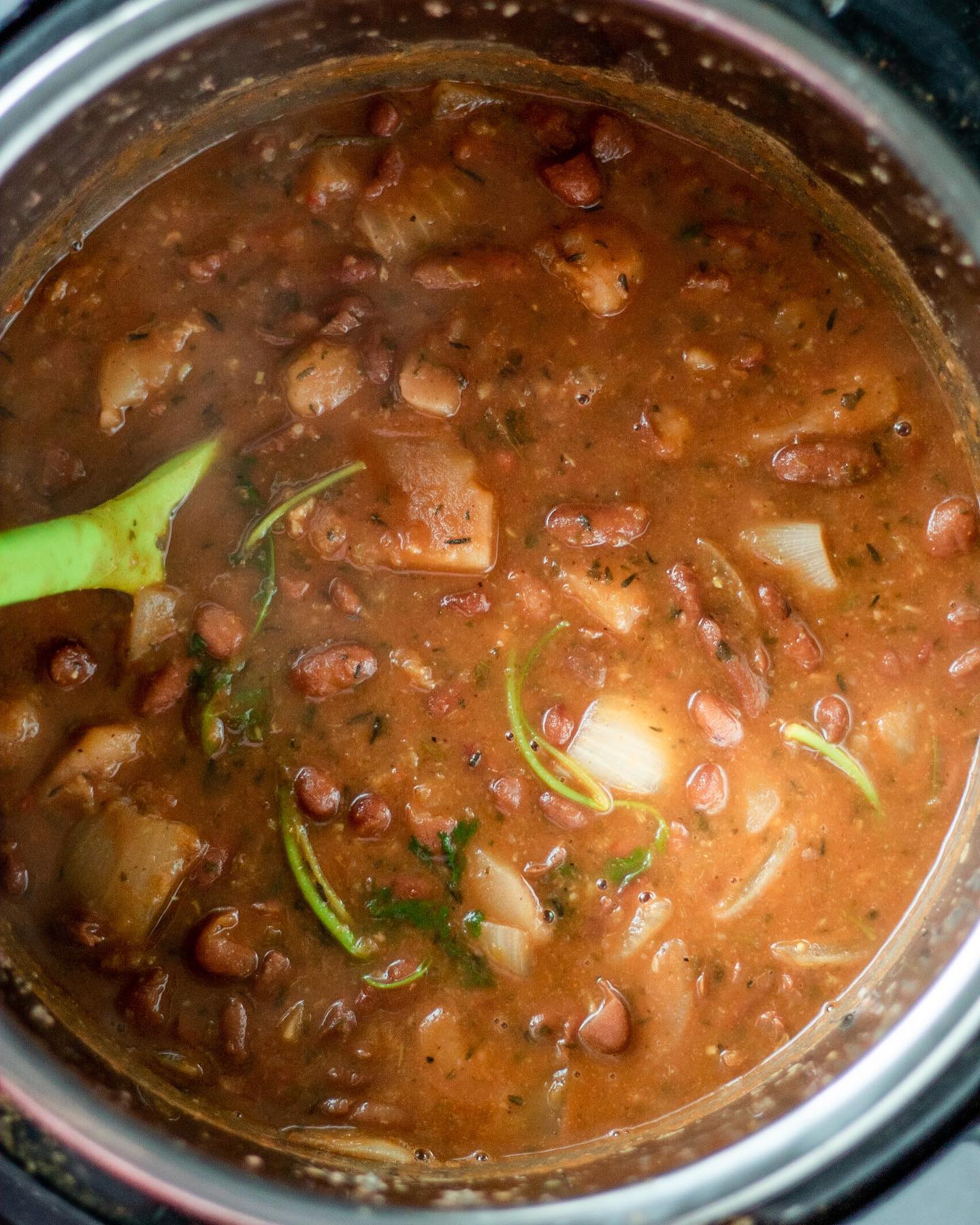 Dominican-Style Stewed Beans (Habichuelas Guisadas)