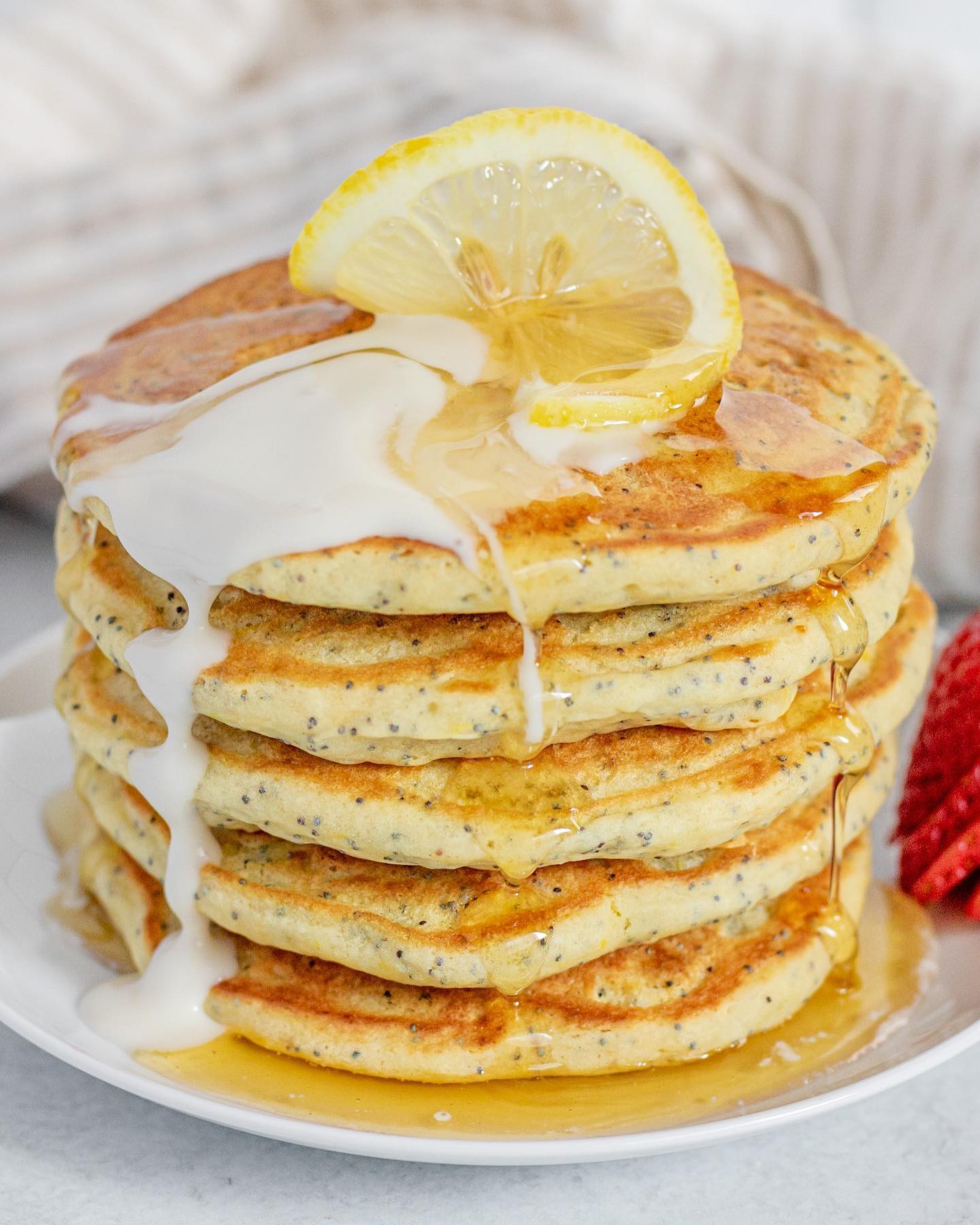 Fluffy Vegan Lemon Poppy Seed Pancakes