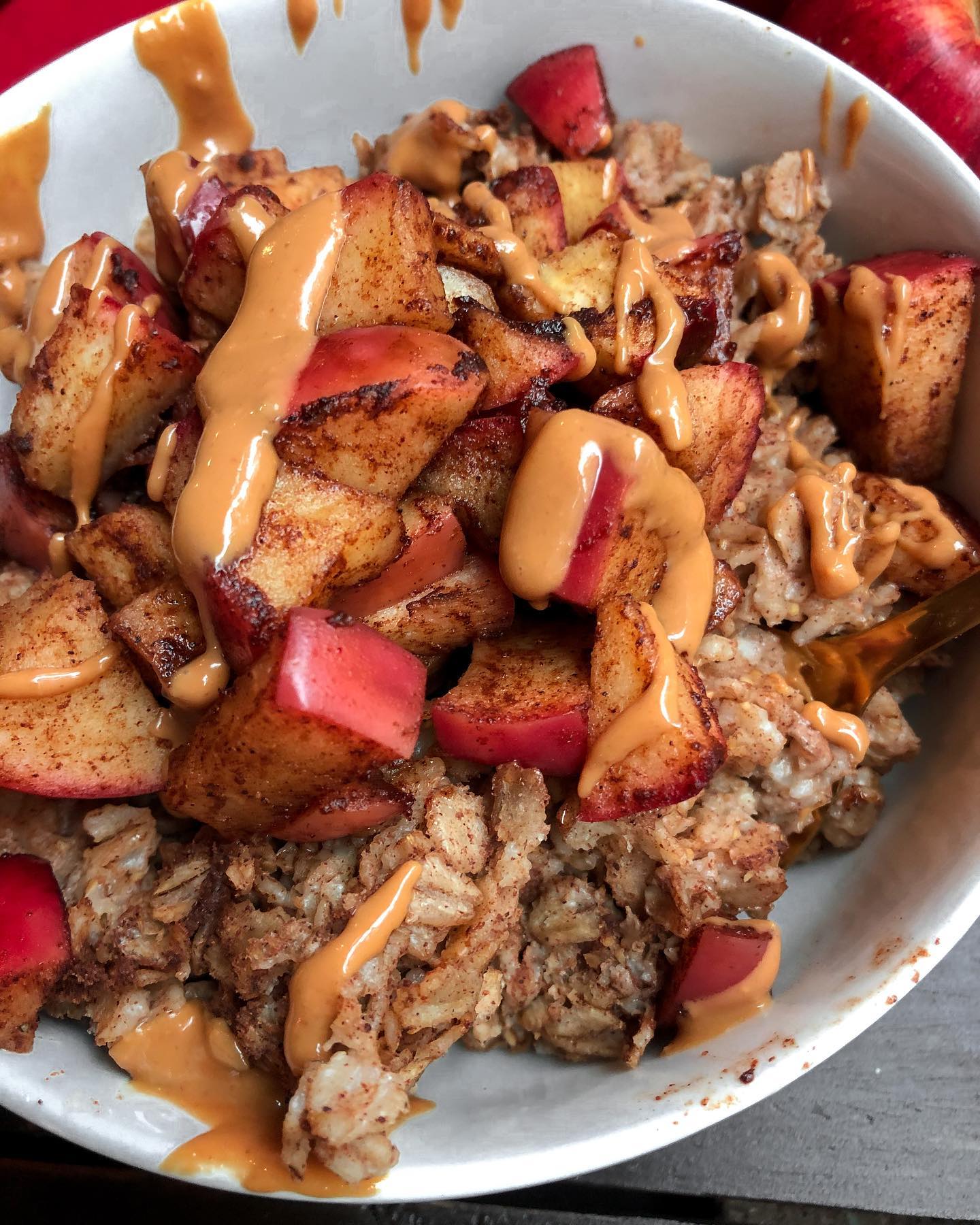 Stovetop Cinnamon Apple Oatmeal