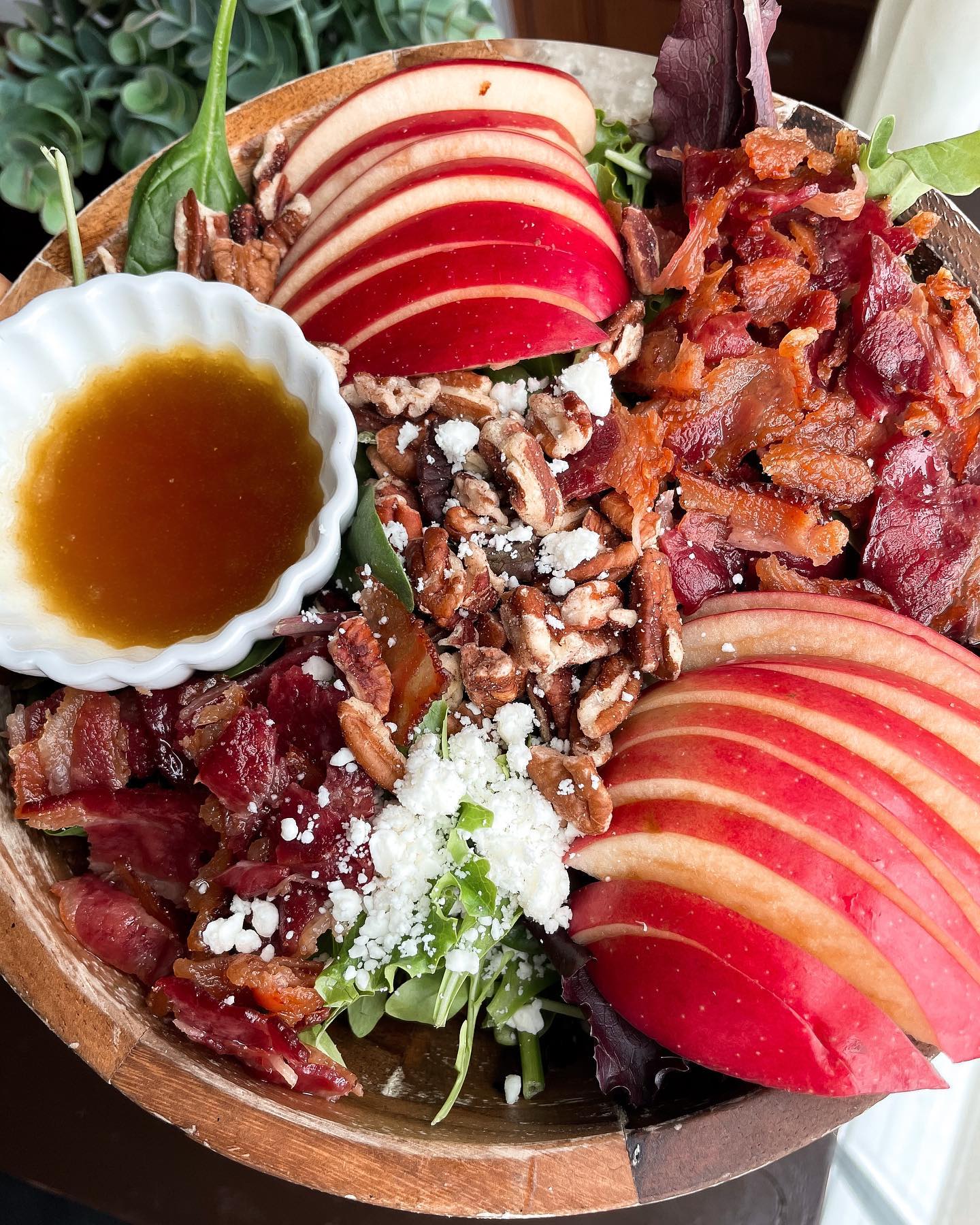 Quick and Delicious Fall Pecan-Apple-Bacon Salad