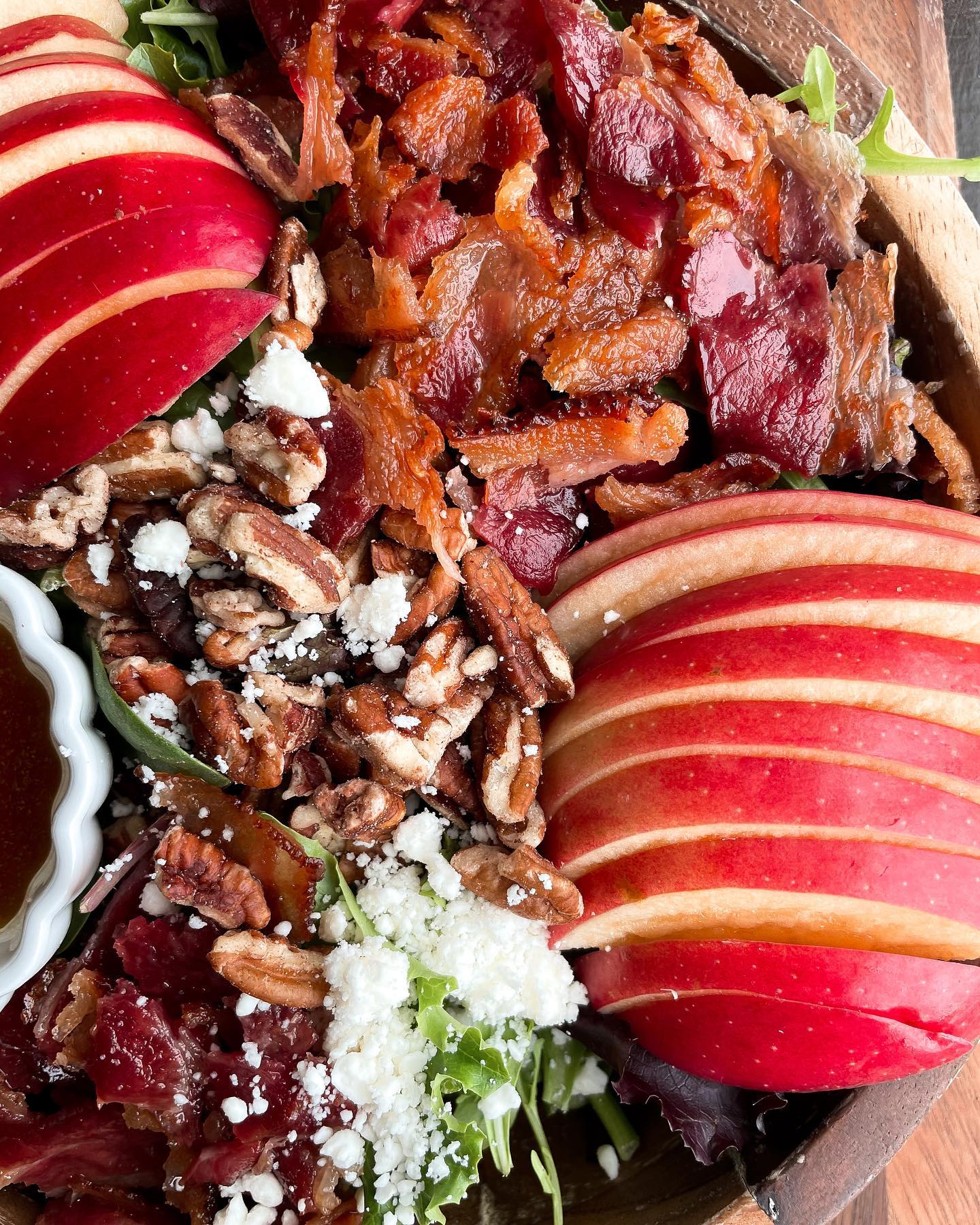 Quick and Delicious Fall Pecan-Apple-Bacon Salad