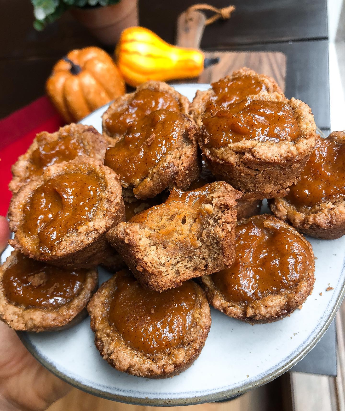 Mini Pumpkin Pie Bites