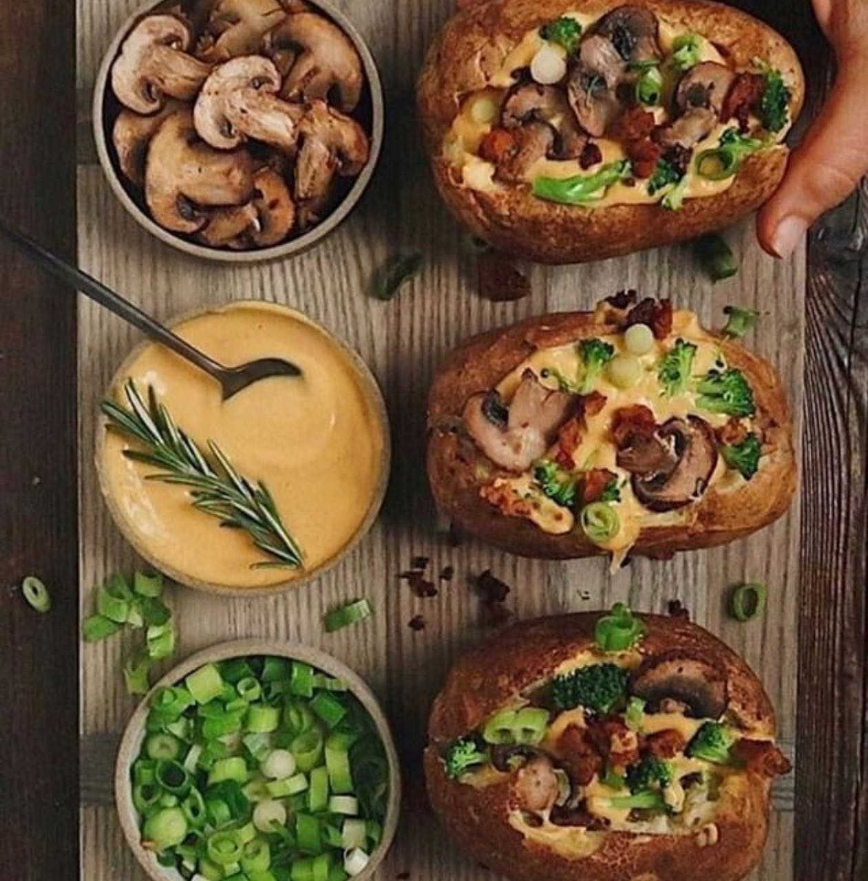 Vegan Loaded Baked Potatoes