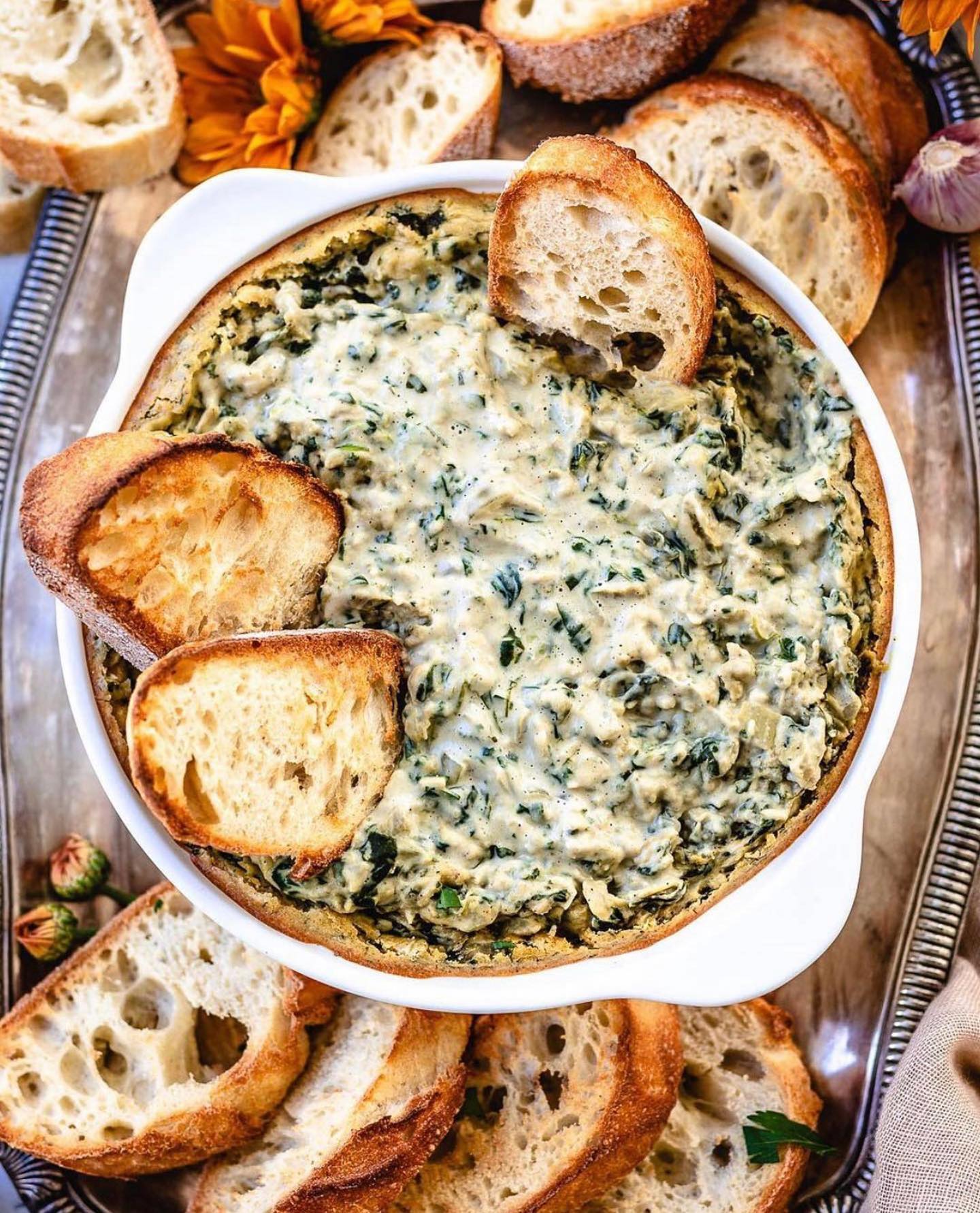 Creamy Vegan Spinach and Artichoke Dip with Fresh Baguette