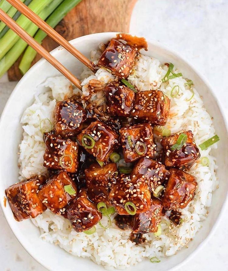 Sticky Sesame Crispy Tofu