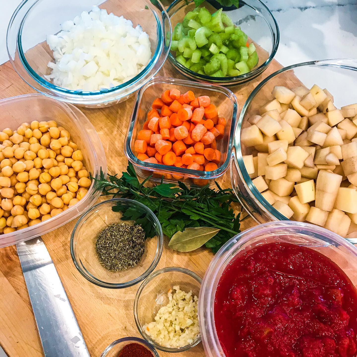 Hearty Vegan Italian Vegetable Soup