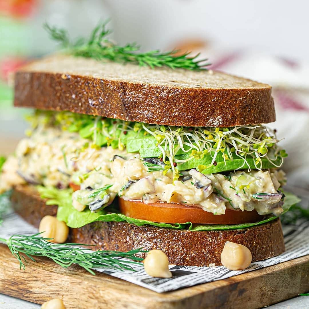 Vegan Chickpea Tuna Sandwich