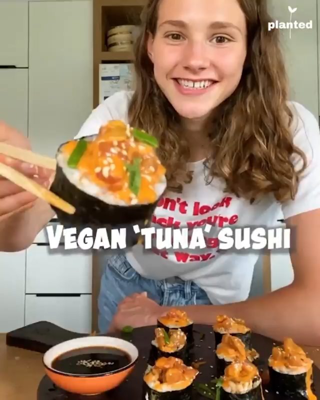 Vegan Marinated Tomato Sushi Rolls