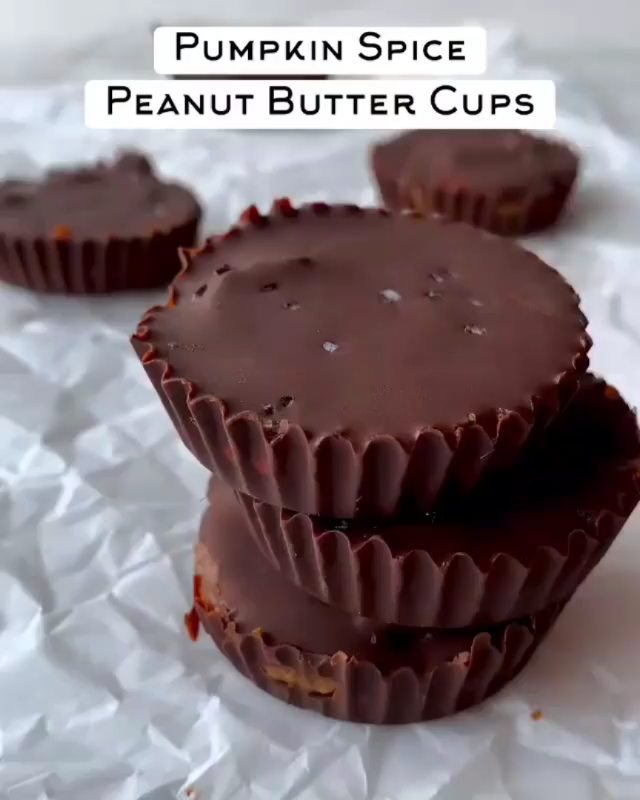 Easy Vegan Pumpkin Chocolate Cups