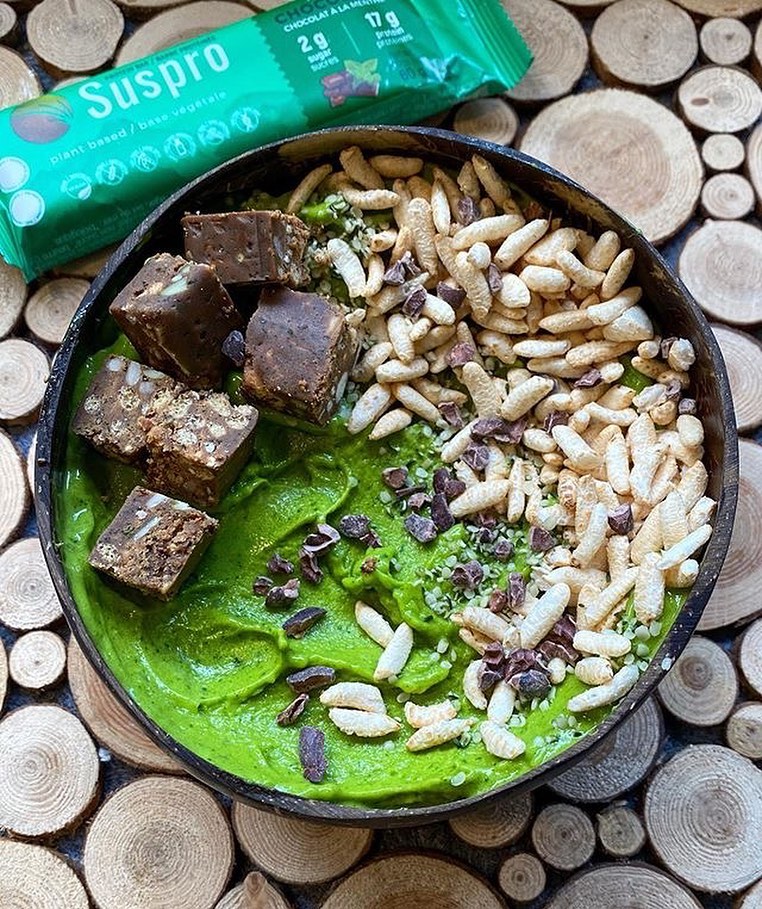 Mint Chocolate Smoothie Bowl