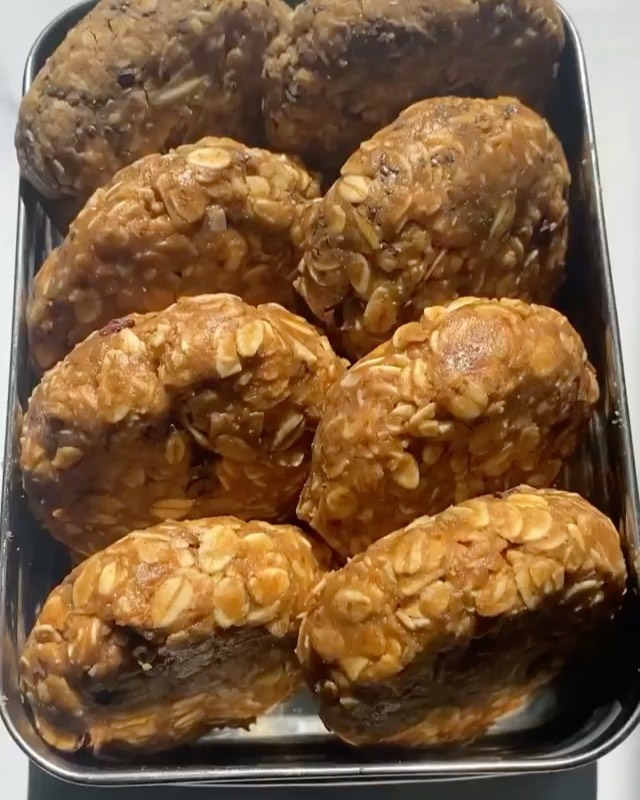 Healthy No-Bake Energy Cookies