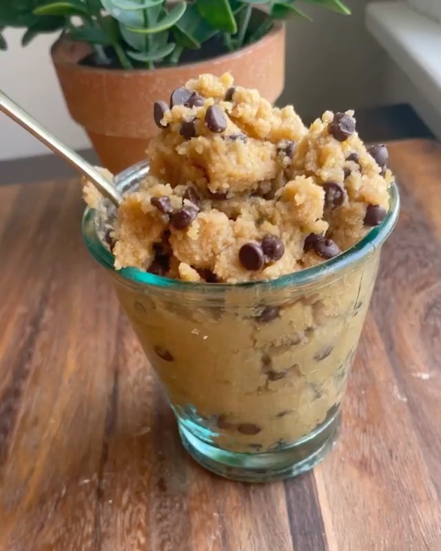 No-Bake Paleo Vegan Cookie Dough