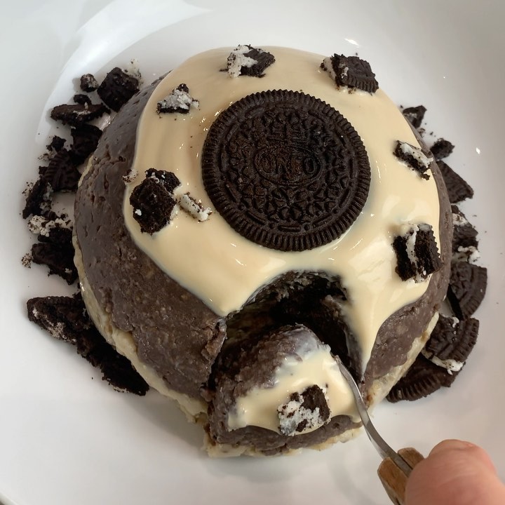 Oreo Oatmeal Cheeslesscake