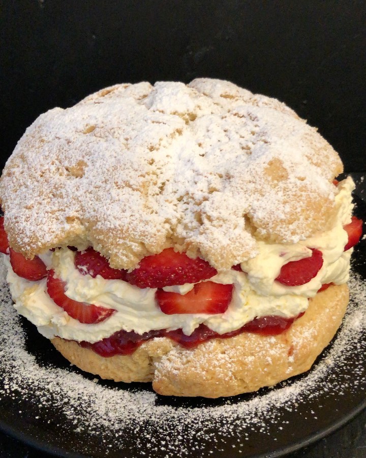 Giant Scone with Whipped Cream, Clotted Cream, Jam & Strawberries